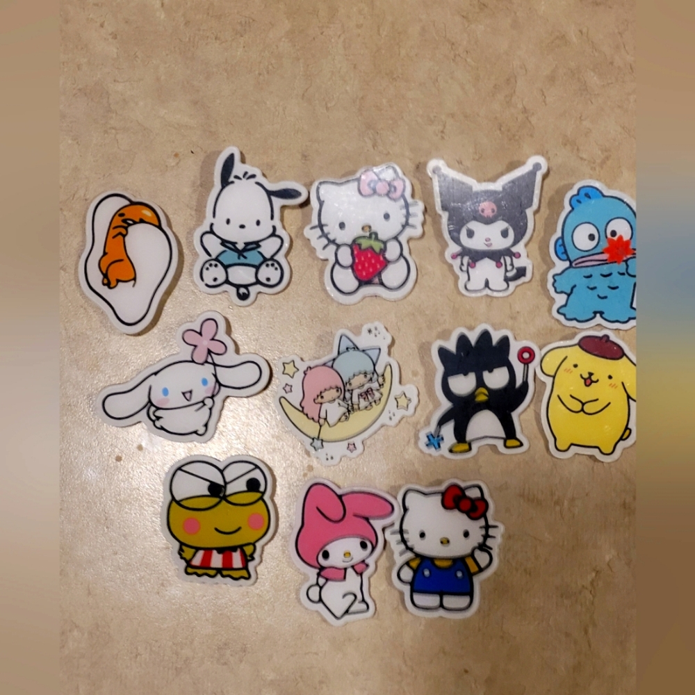 Set of 12 New Sanrio pins